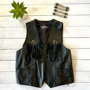 🌾 Vintage Fringe Leather Vest with Chain Extensions